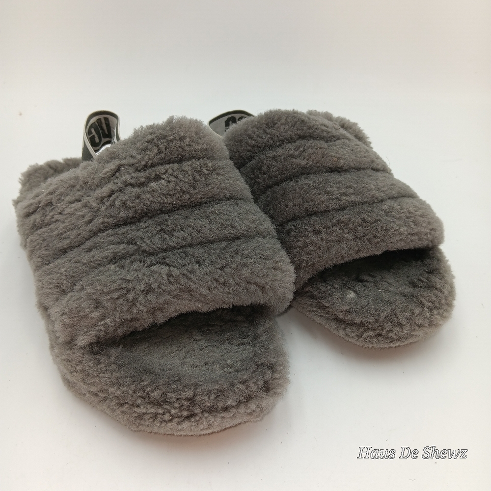 UGG Fluff You Fur Slipper Size 7